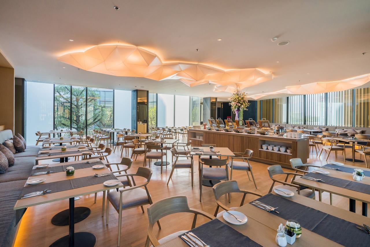 Arize Hotel Sri Racha Si Racha Esterno foto