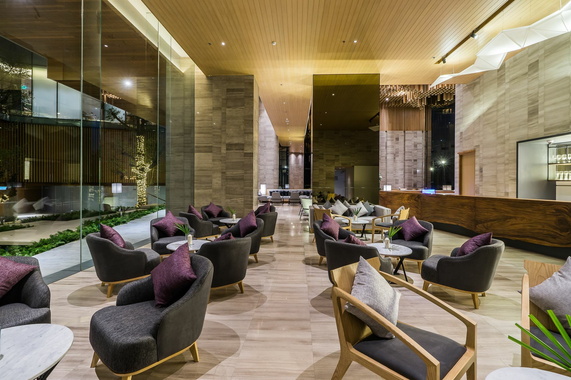 Arize Hotel Sri Racha Si Racha Esterno foto